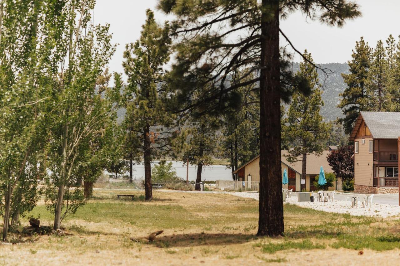 Vintage Lakeside Inn Big Bear Lake Eksteriør bilde