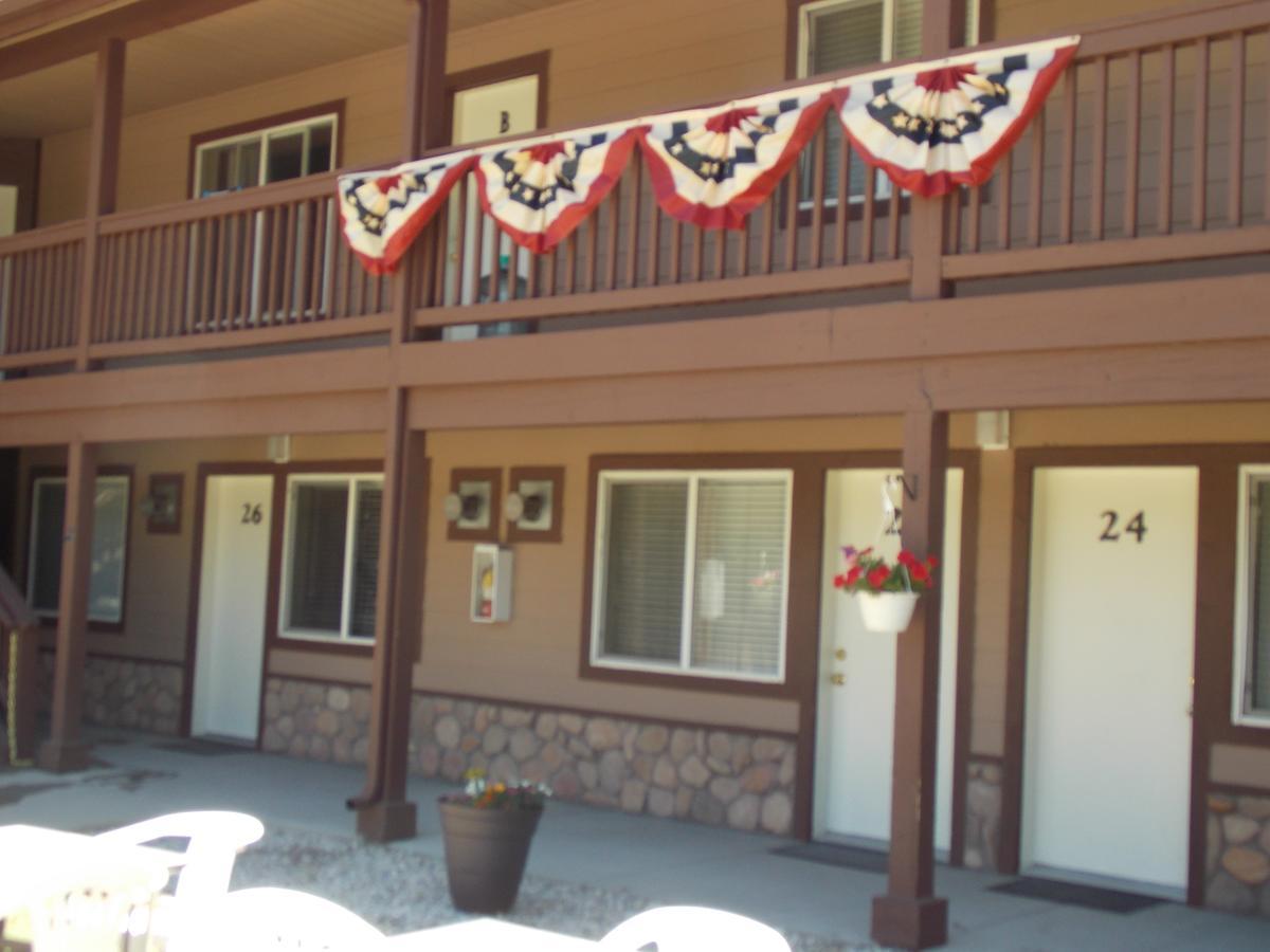 Vintage Lakeside Inn Big Bear Lake Eksteriør bilde